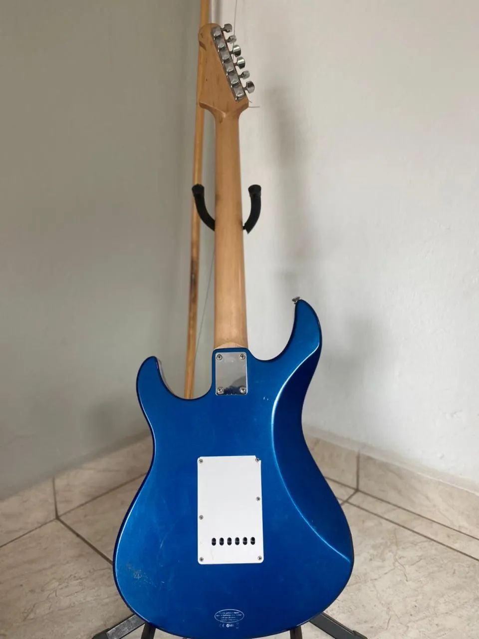 Guitarra Yamaha  - Foto 3