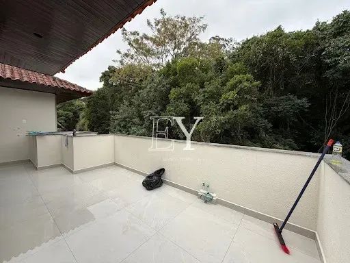 Cobertura Reformada com 3 Dormitórios no João Paulo - Florianópolis - SC - Foto 3
