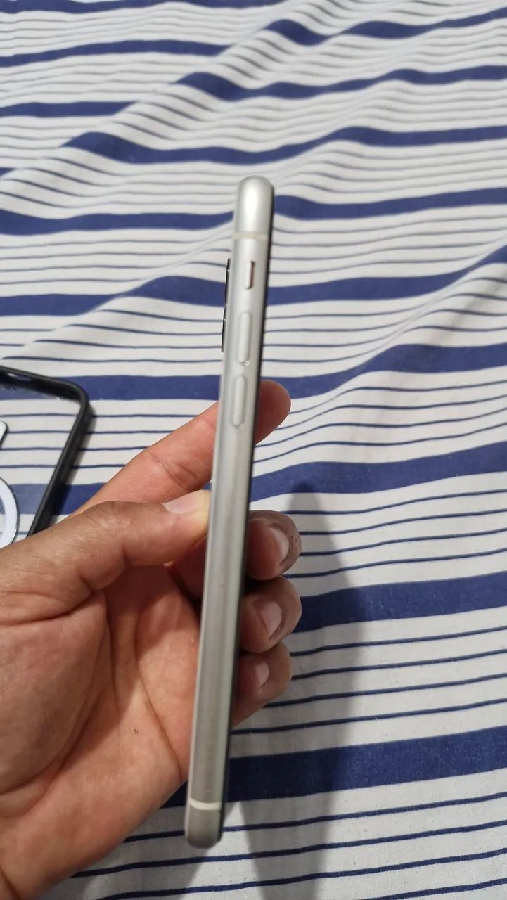 Iphone 11 em perfeito estado  - Foto 4