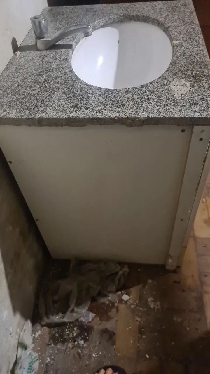 Pia com armario - Foto 2