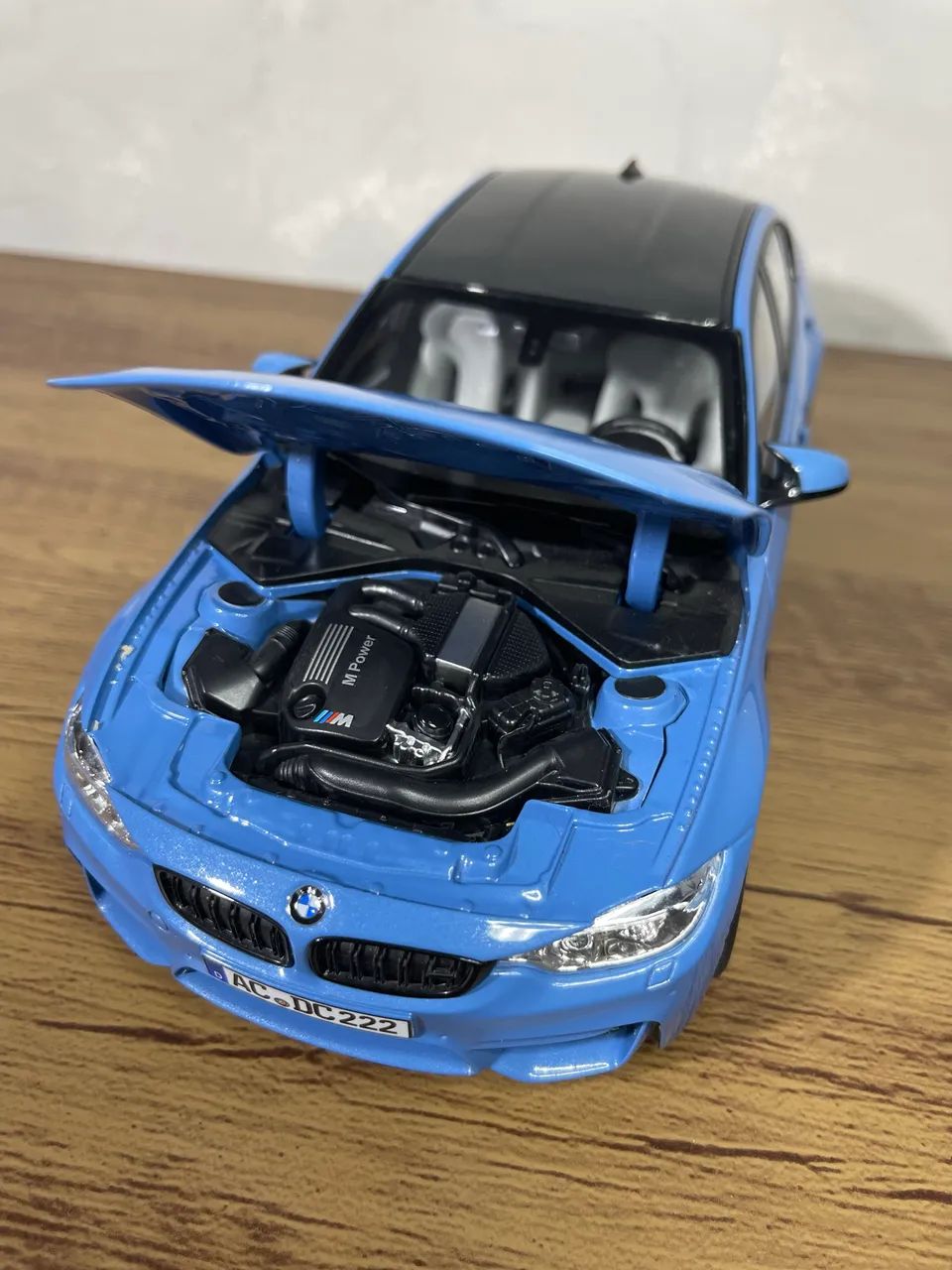 Miniatura BMW M3 escala 1:18 Norev  - Foto 5