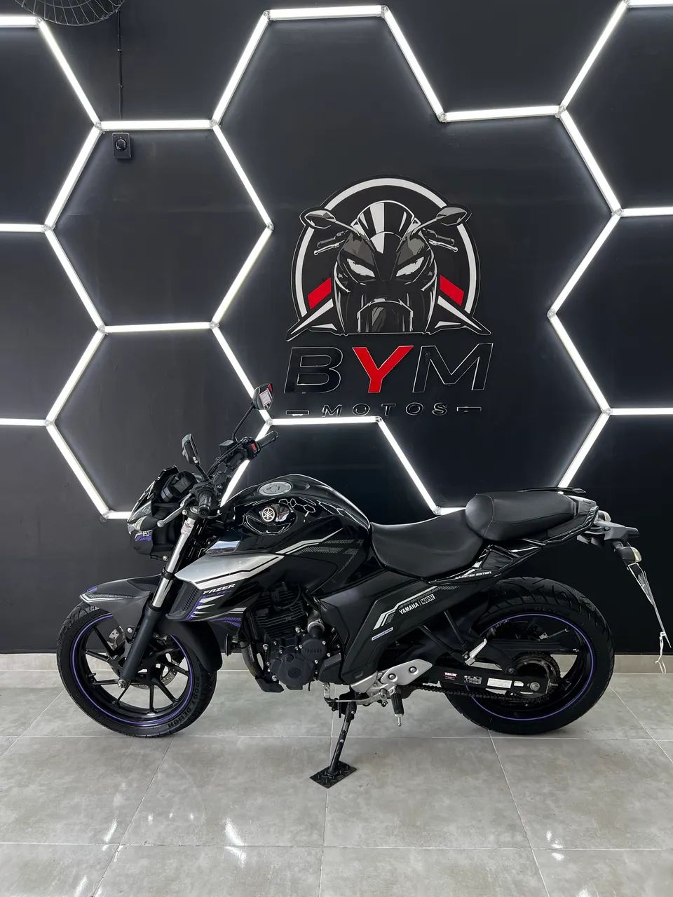 FZ25 PANTERA NEGRA  - Foto 2