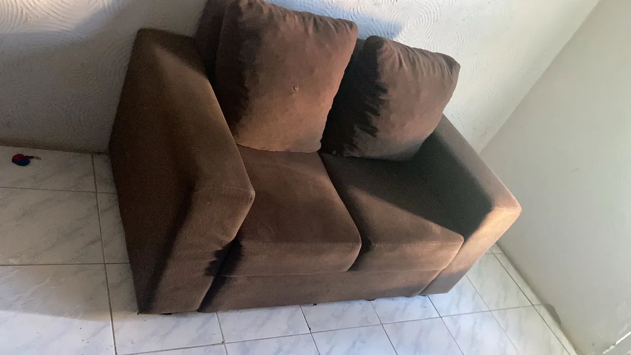 Vendo sofás 2 e 3 lugares  - Foto 4