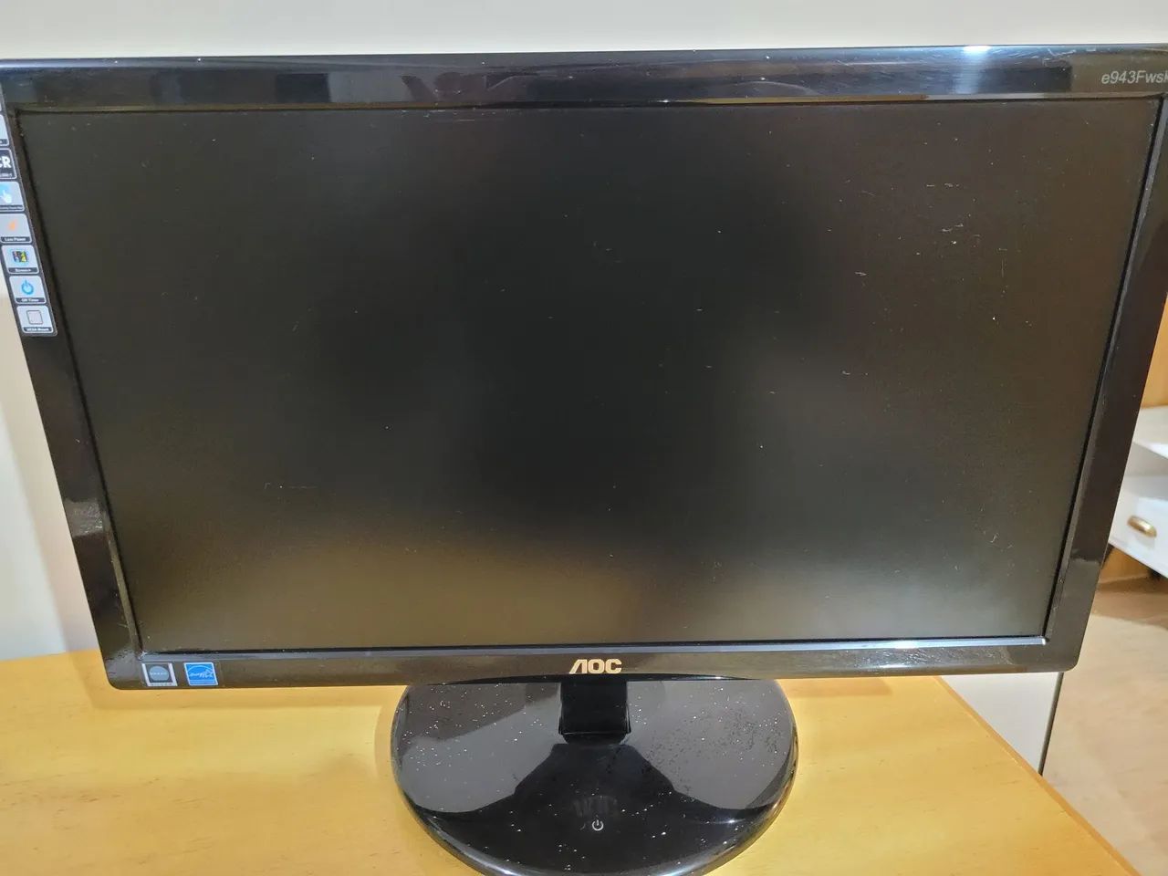 Monitor AOC 18,5" LED e943Fwsk - Foto 4