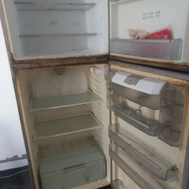 Vendo Geladeira - Foto 2
