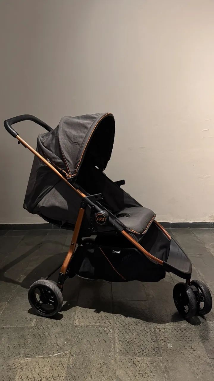 Carrinho de Bebê CR3 Burigotto