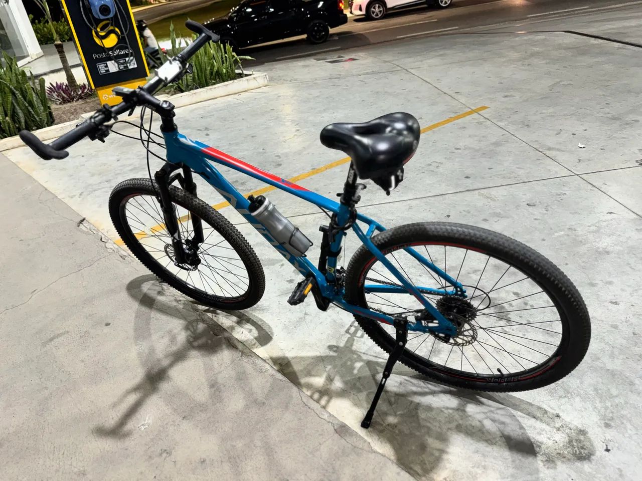 Bicicleta aro 29? muito nova e equipada  - Foto 3