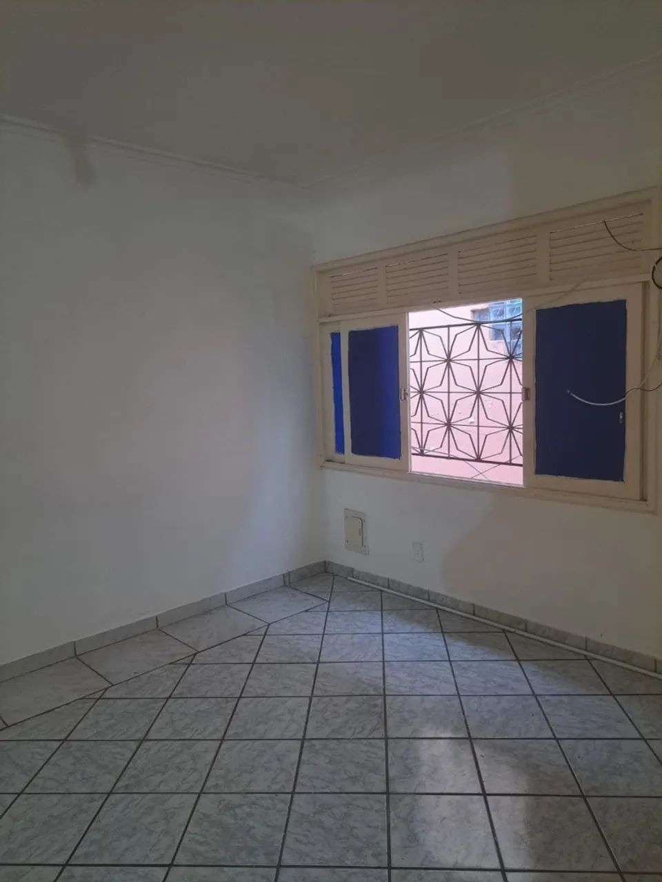 Alugo kitnet centro de Vila Velha - Foto 4