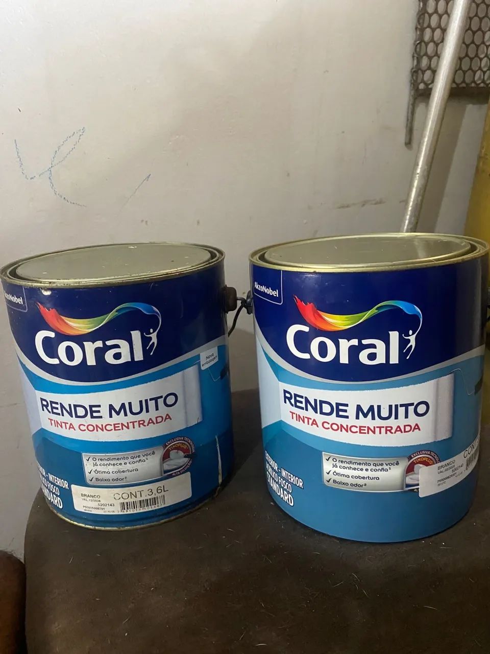 Tinta Coral / Tintas Marfim - Foto 2