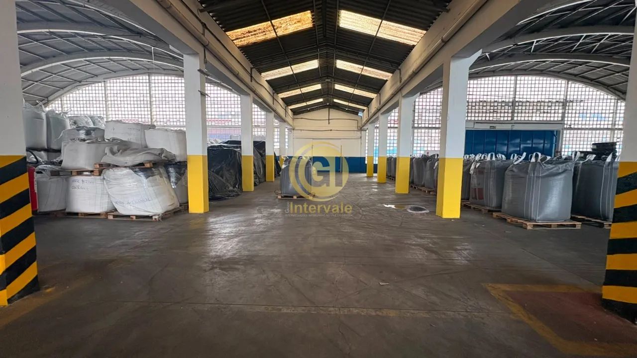 Galpão Empresarial de 1.000 m² em Condomínio Fechado - Foto 2