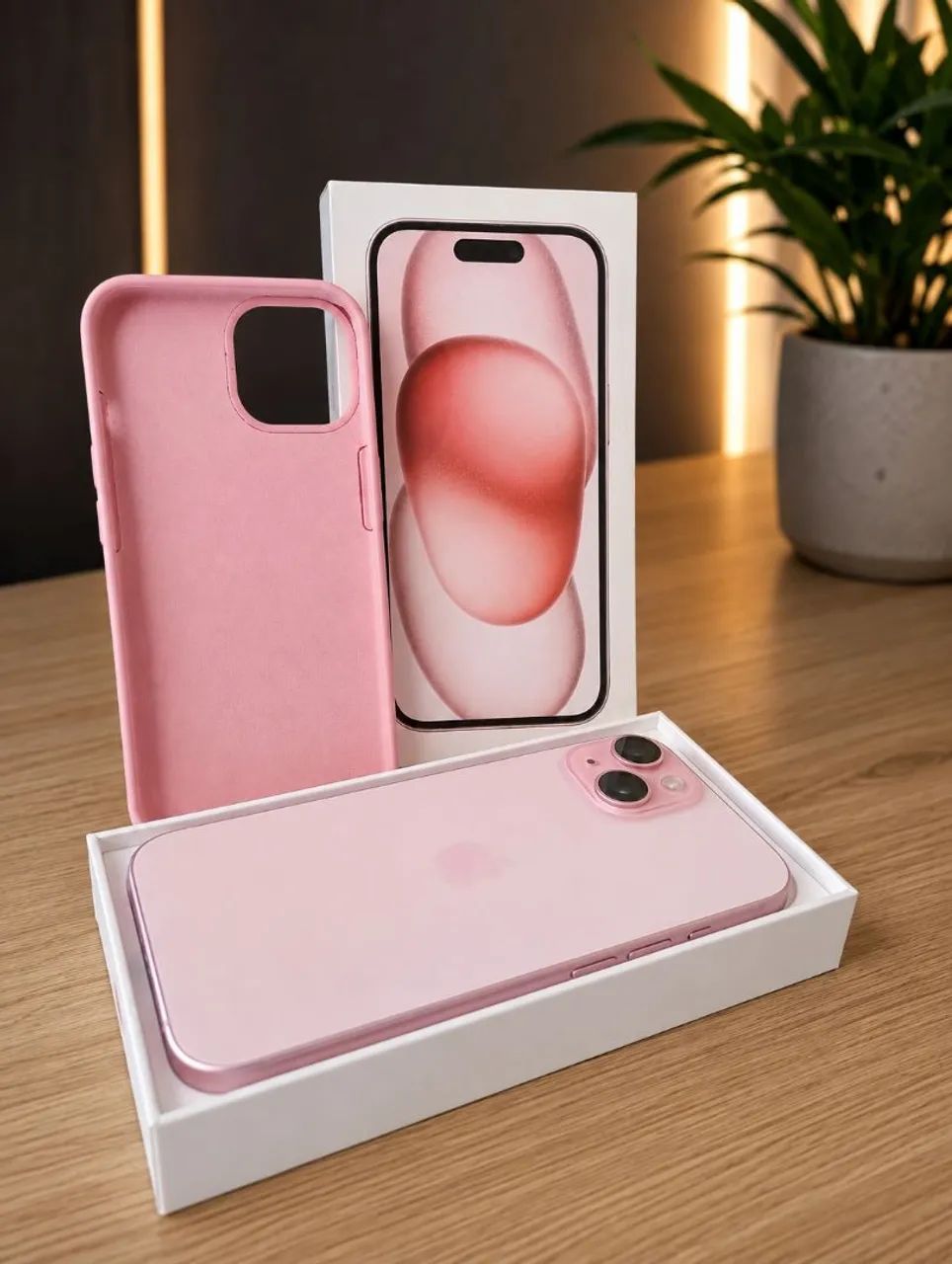 iPhone 15