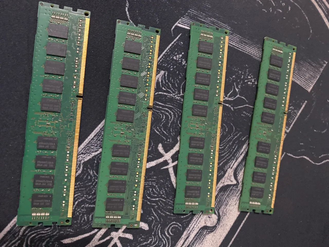 4 pente de memoria ram de 4gb