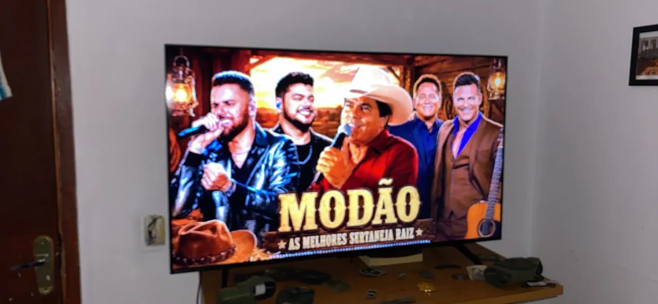 TELEVISÃO ?TCL? troco por iPhone 13 ou 14