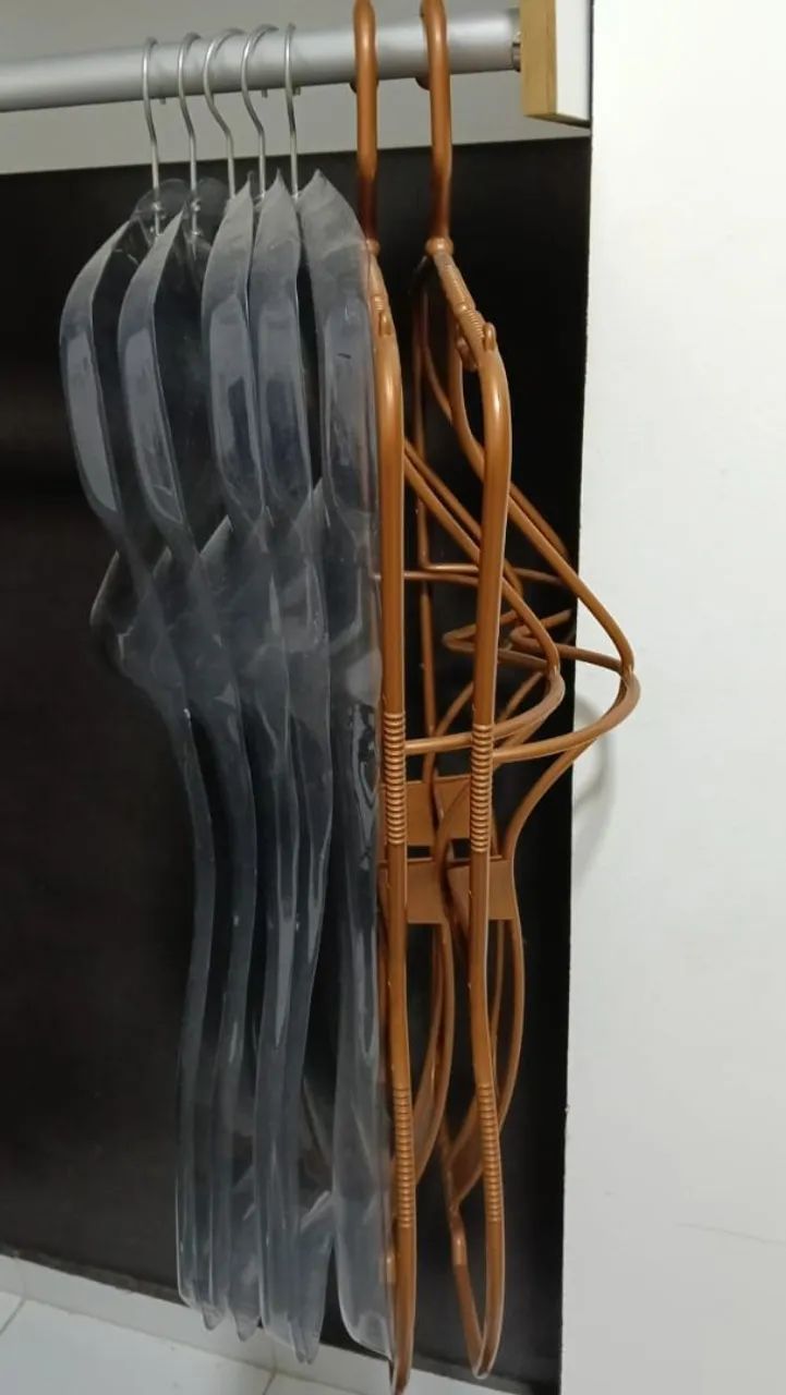 Manequins plus, slim e cabides para exposição  - Foto 2