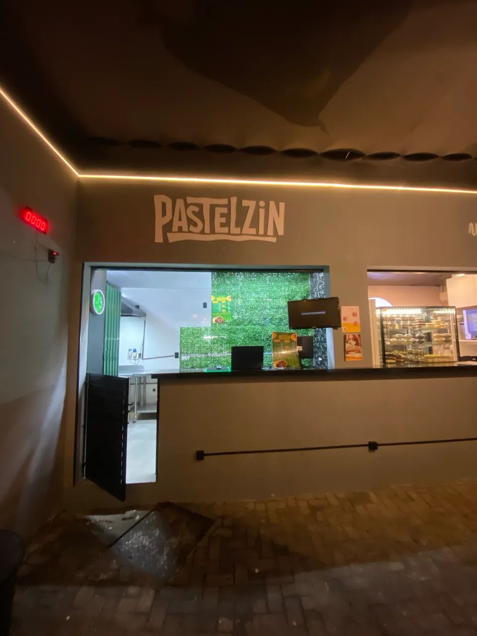 VENDE-SE EQUIPAMENTOS E UTENSÍLIOS PARA COZINHA - Foto 3