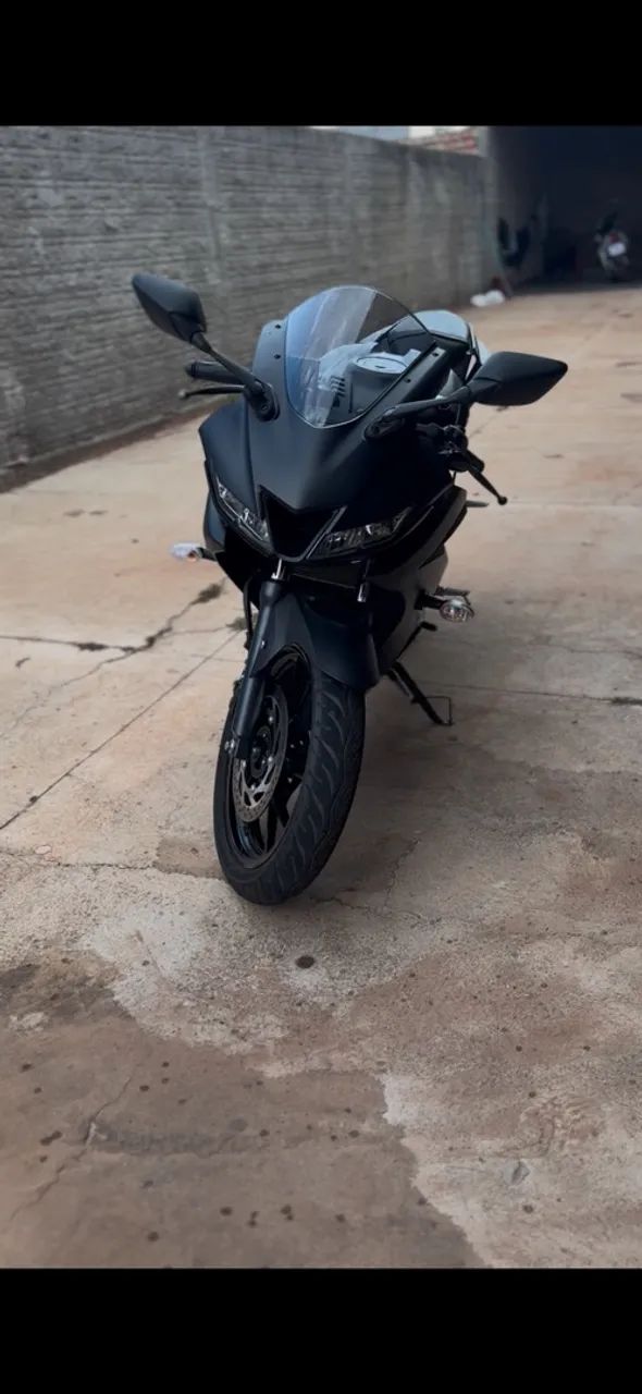 R15 