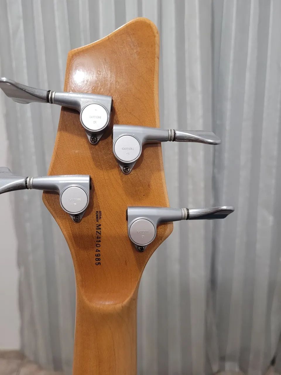 Baixo Fender Diamond (Mexico) - Foto 3