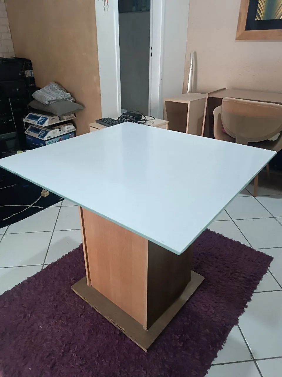 Mesa sem as cadeiras  - Foto 2