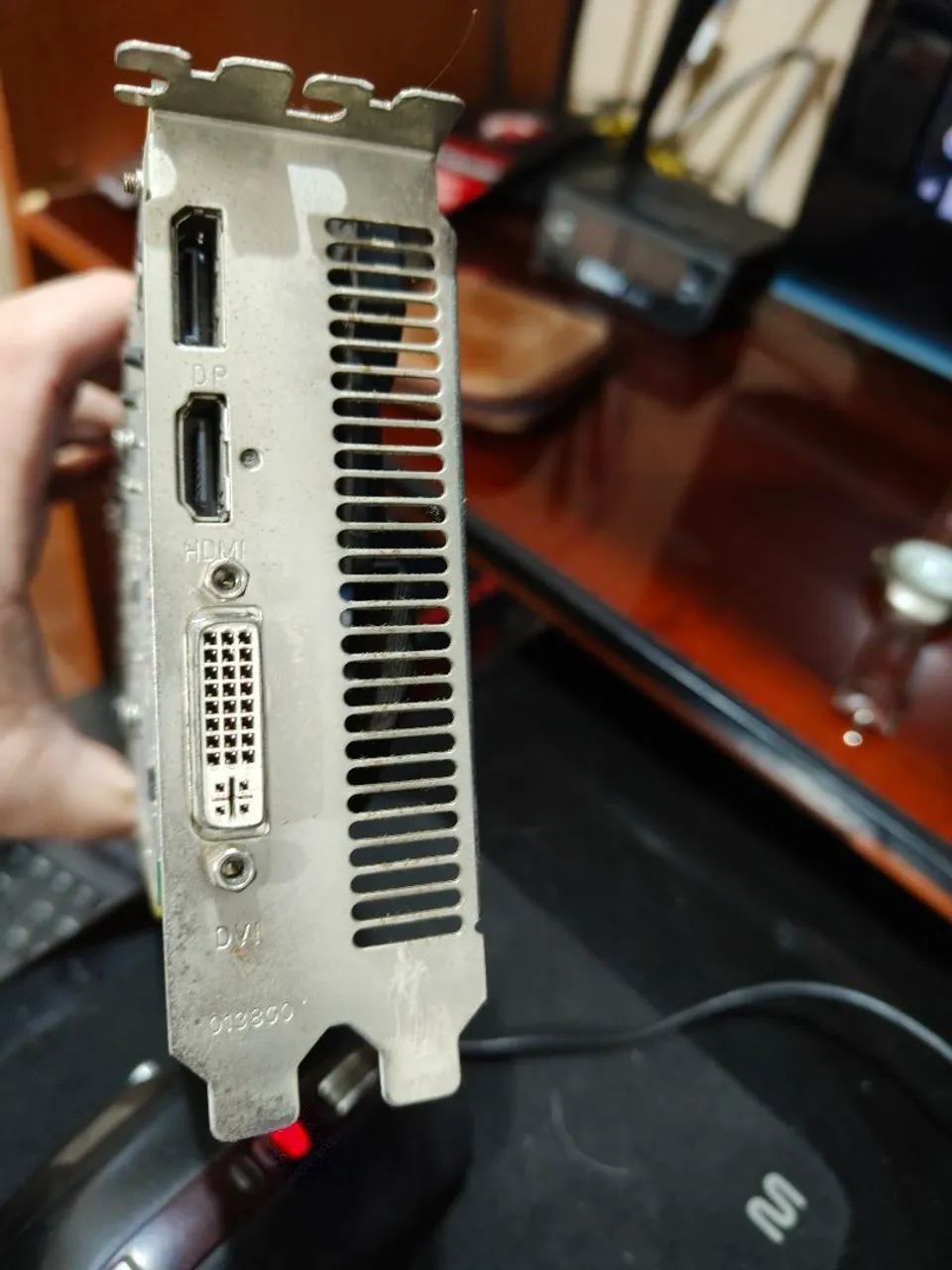 Placa de vídeo HD 6970 2gb  - Foto 3