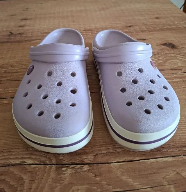 Crocs estilo clog