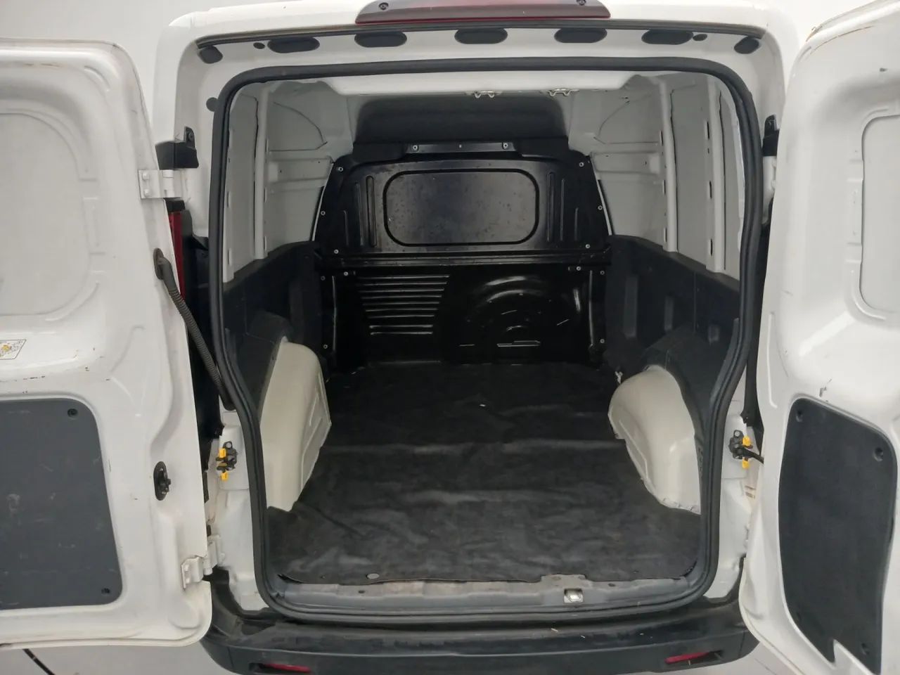 Fiat Fiorino Endurance EVO 1.4 Flex 8V 2p, foto 9 de 15