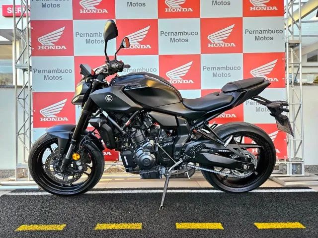 YAMAHA MT07 - Foto 2