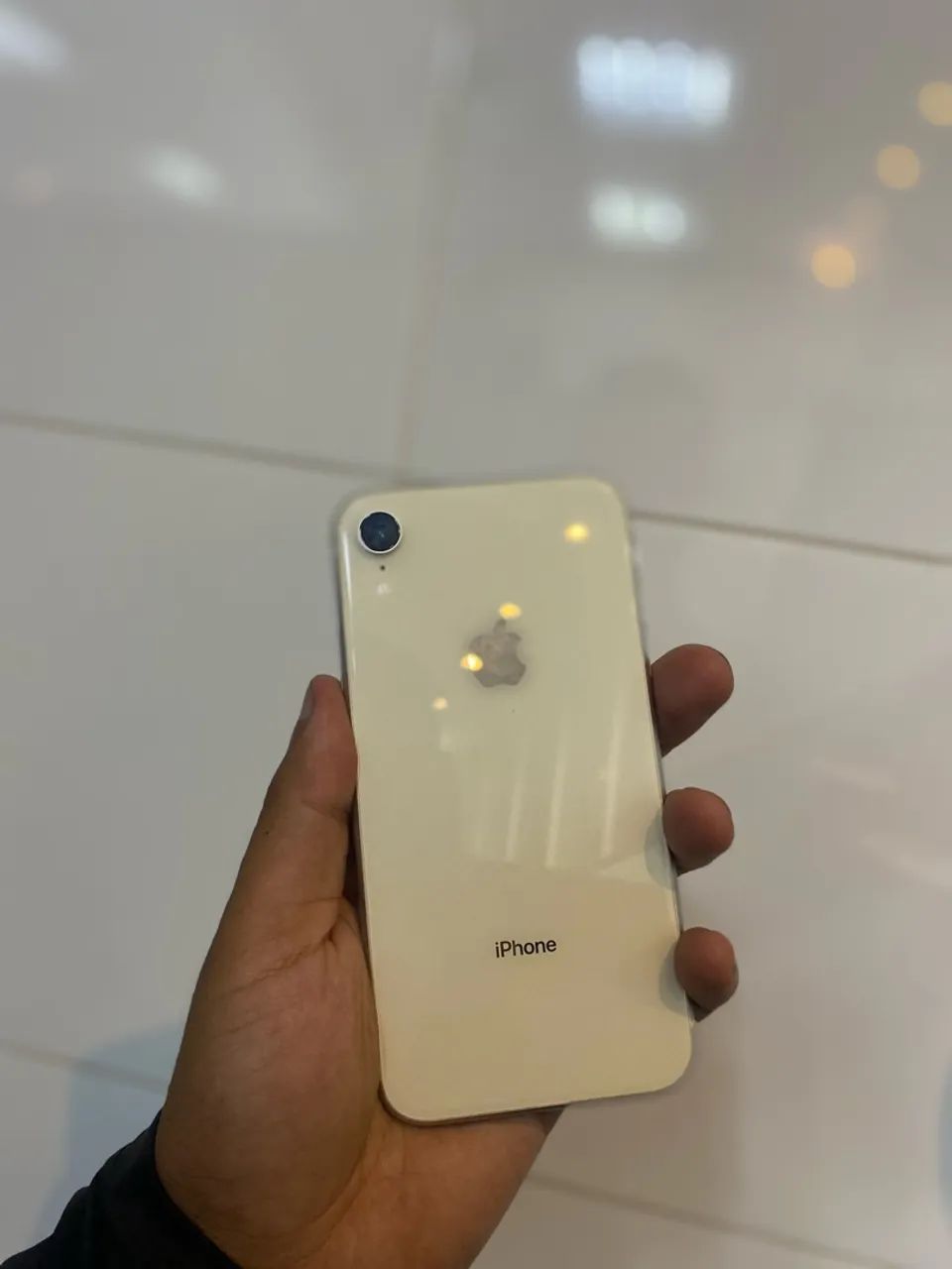 iPhone XR Branco - Foto 3