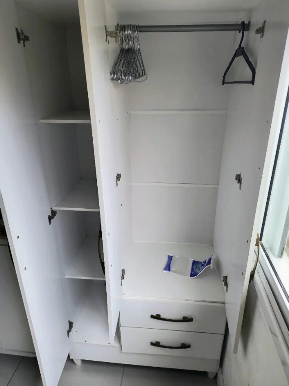 Guarda roupa solteiro