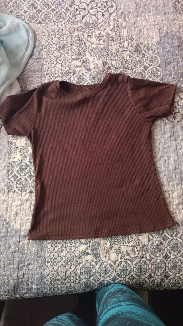 Roupas usadas em estado novo - Foto 3