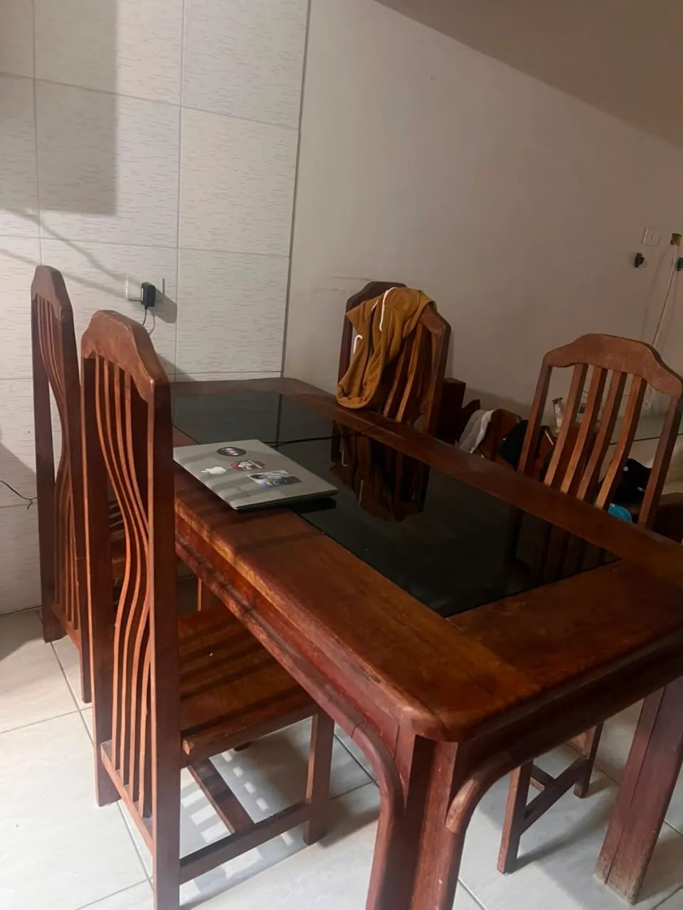 Mesa de Madeira Rústica ? Elegância e Resistência - Foto 2