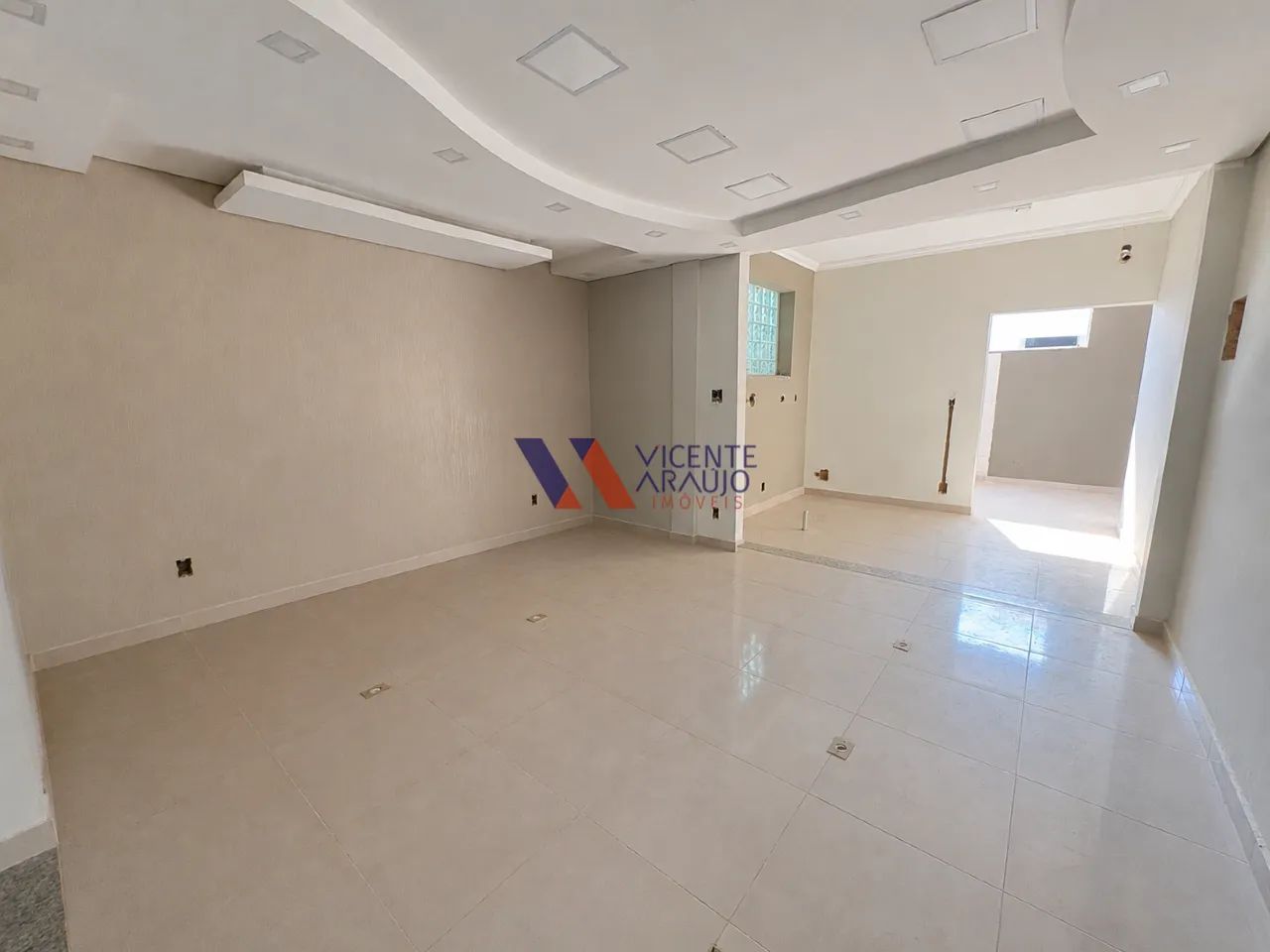 Casa Comercial com 170 m² e Excelente Localização no Centro  Betim/MG