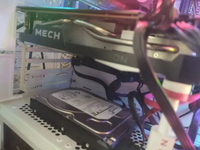 Placa de vídeo RX 6750XT