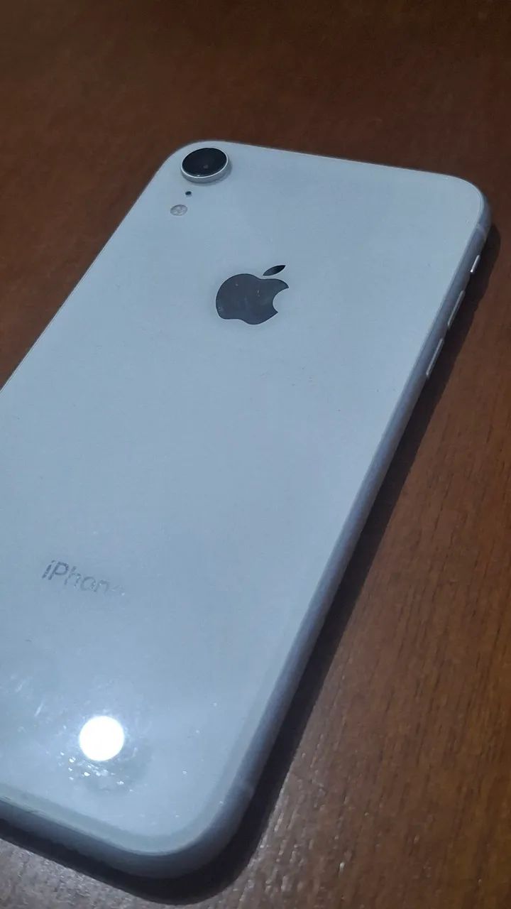 iPhone XR - Branco - Foto 2