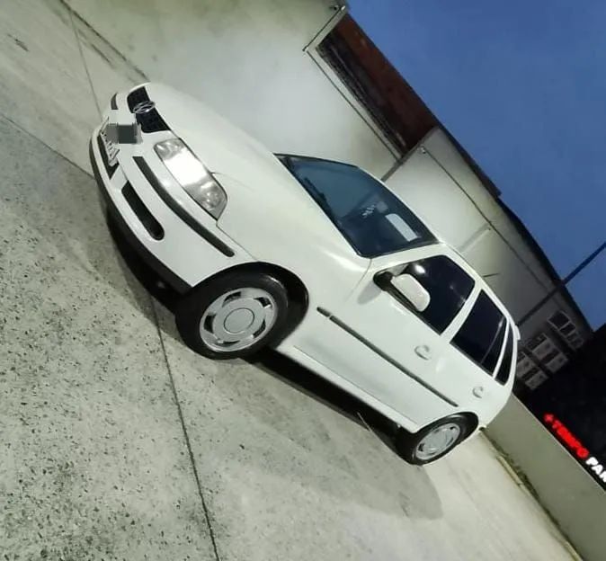 Volkswagen Gol 1.0 Plus 16V 4P 2000