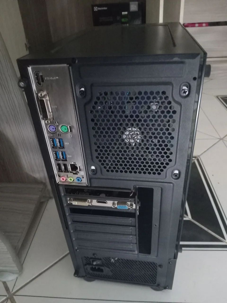 PC completo e atualizado  , pouco tempo de uso  .. - Foto 3