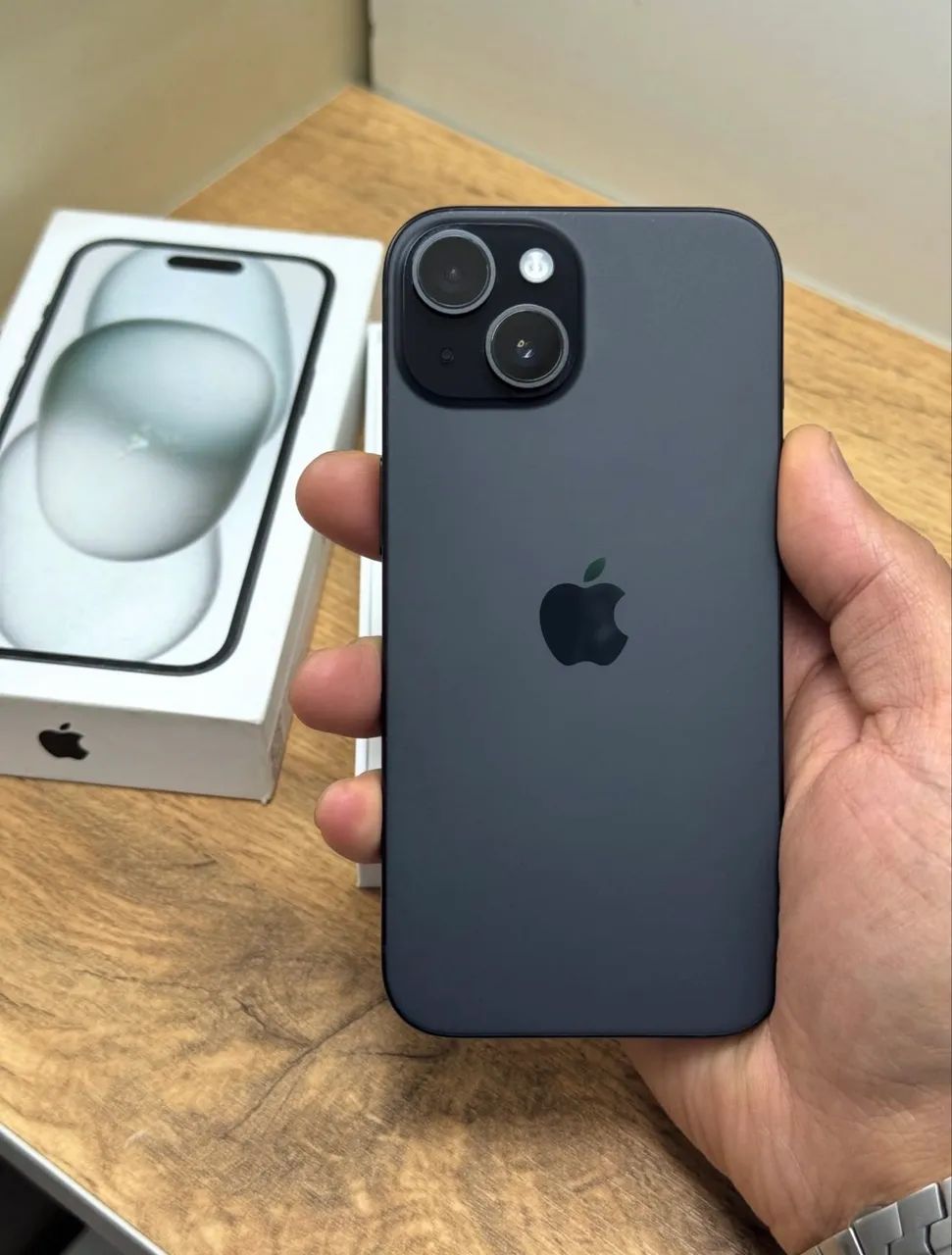 Iphone 15 128 - Semi novo com garantia promoção 