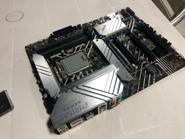 Placa mãe ASUS PRIME Z690-P DDR5 (USADA) - Foto 5