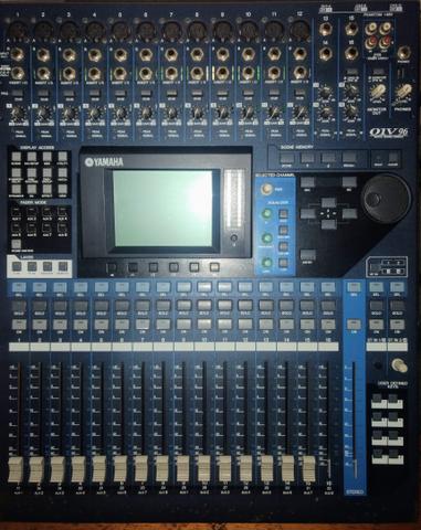Mesa Yamaha 01v96 VCM - TEM QUE TROCAR FADERS (deslizante) - funciona PERFEITAMENTE