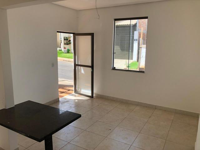 Oportunidade Unica Casa de 3 Quartos Suite toda na Lage com Quintal Garagem - Foto 3