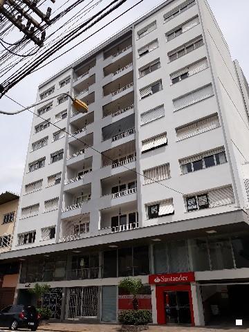 Apartamento para alugar com 3 dormitórios em , cod:I-023132