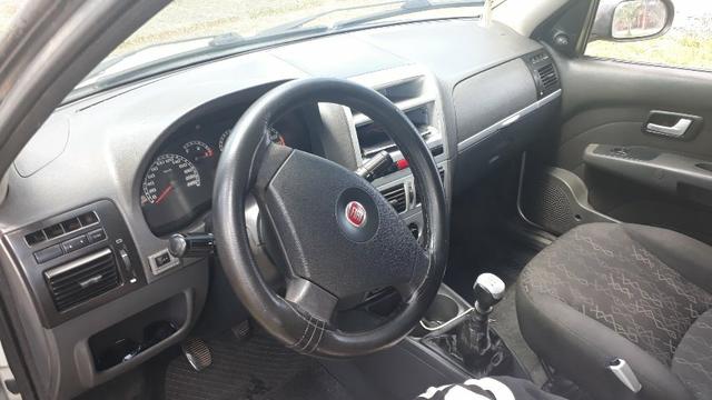 Fiat Pálio Weekend 1.8/8V com kit gás - Foto 8