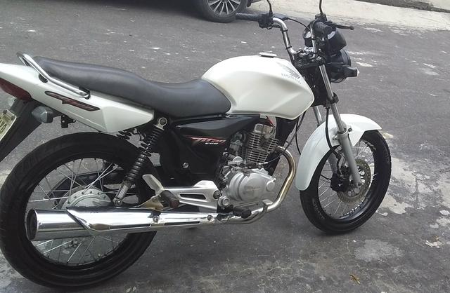 Vendo essa titan 150