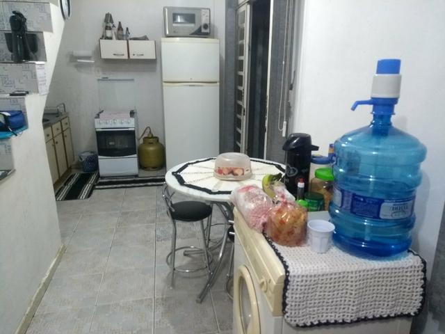 Sobrado em Pinhais vendo ou troco por casa térrea ou apartamento - Foto 6