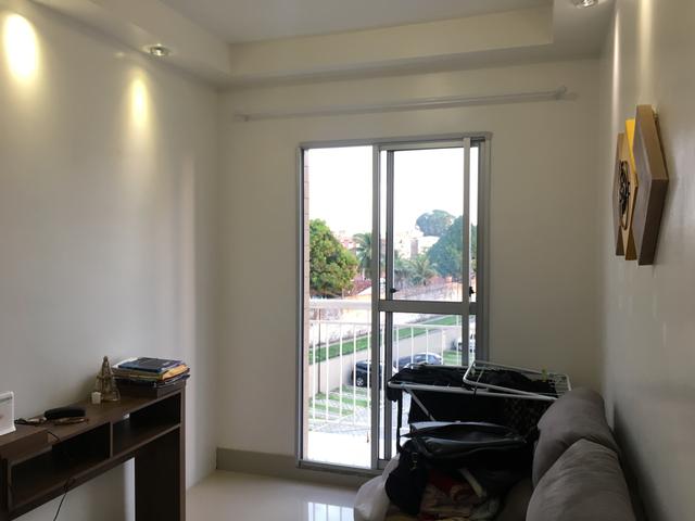 Fit Coqueiro 2 com 2/4 sendo 1 suíte , porcelanato e 01 vaga