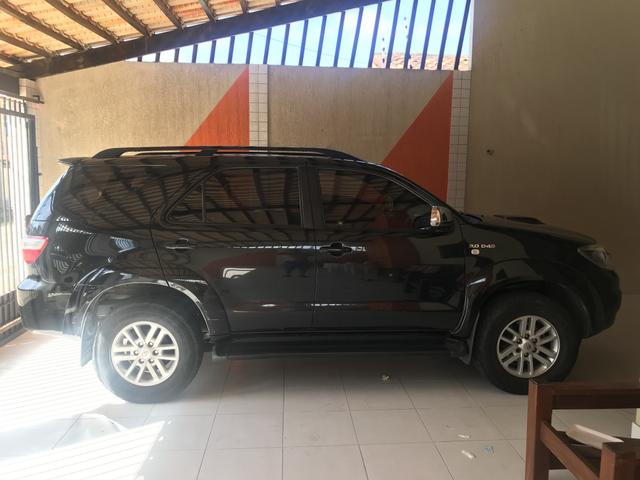 Hilux SW4 3.0 4x4 Diesel 7 Lugares Automática 2010/2011 - Foto 5