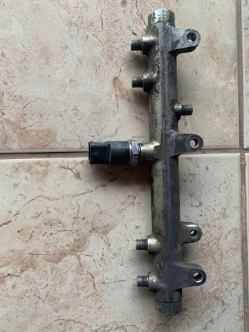 Flauta dos bicos c/sensor fiat ducato/iveco 2,8 original