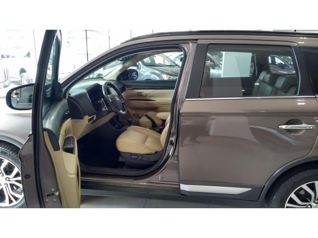 MITSUBISHI OUTLANDER 2.2 4X4 16V 2016 - Foto 6