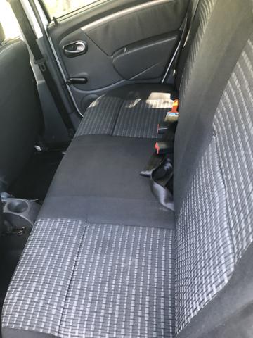 Sandero 1.6 completo carro extra em excelente estado de conservação - Foto 6