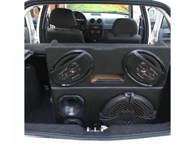Volkswagen Gol 1.0 GIV COMPLETO COM SOM - Foto 20