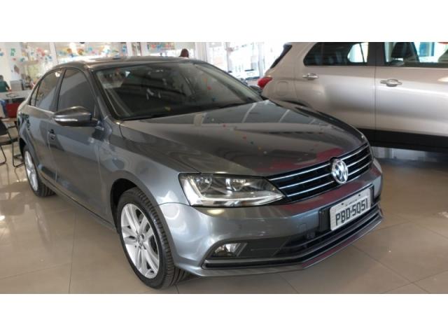 VOLKSWAGEN JETTA 2.0 TSI HIGHLINE 2017 - Foto 9
